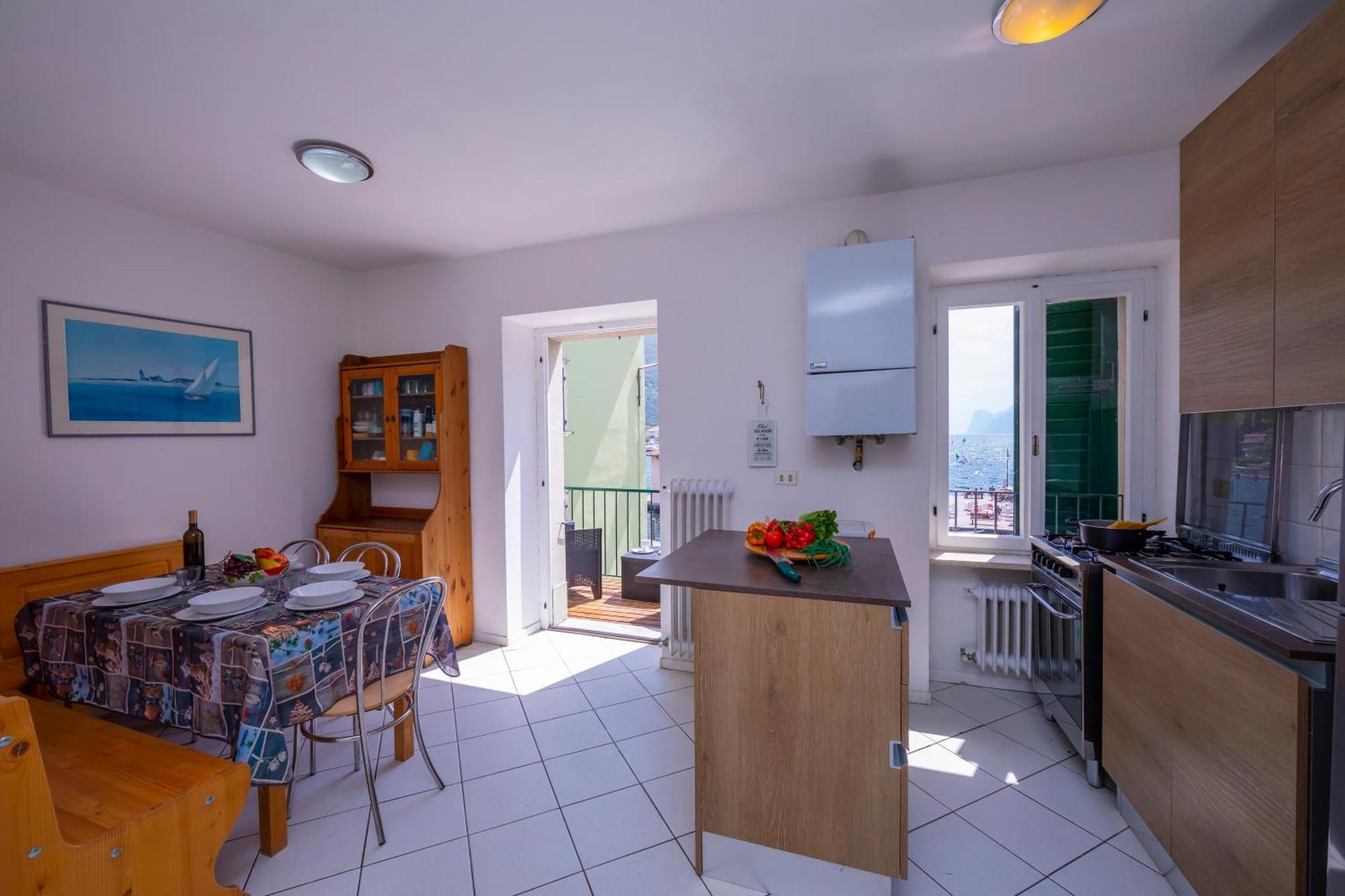 Dogana Best Lake View - Happy Rentals Torbole Sul Garda ภายนอก รูปภาพ