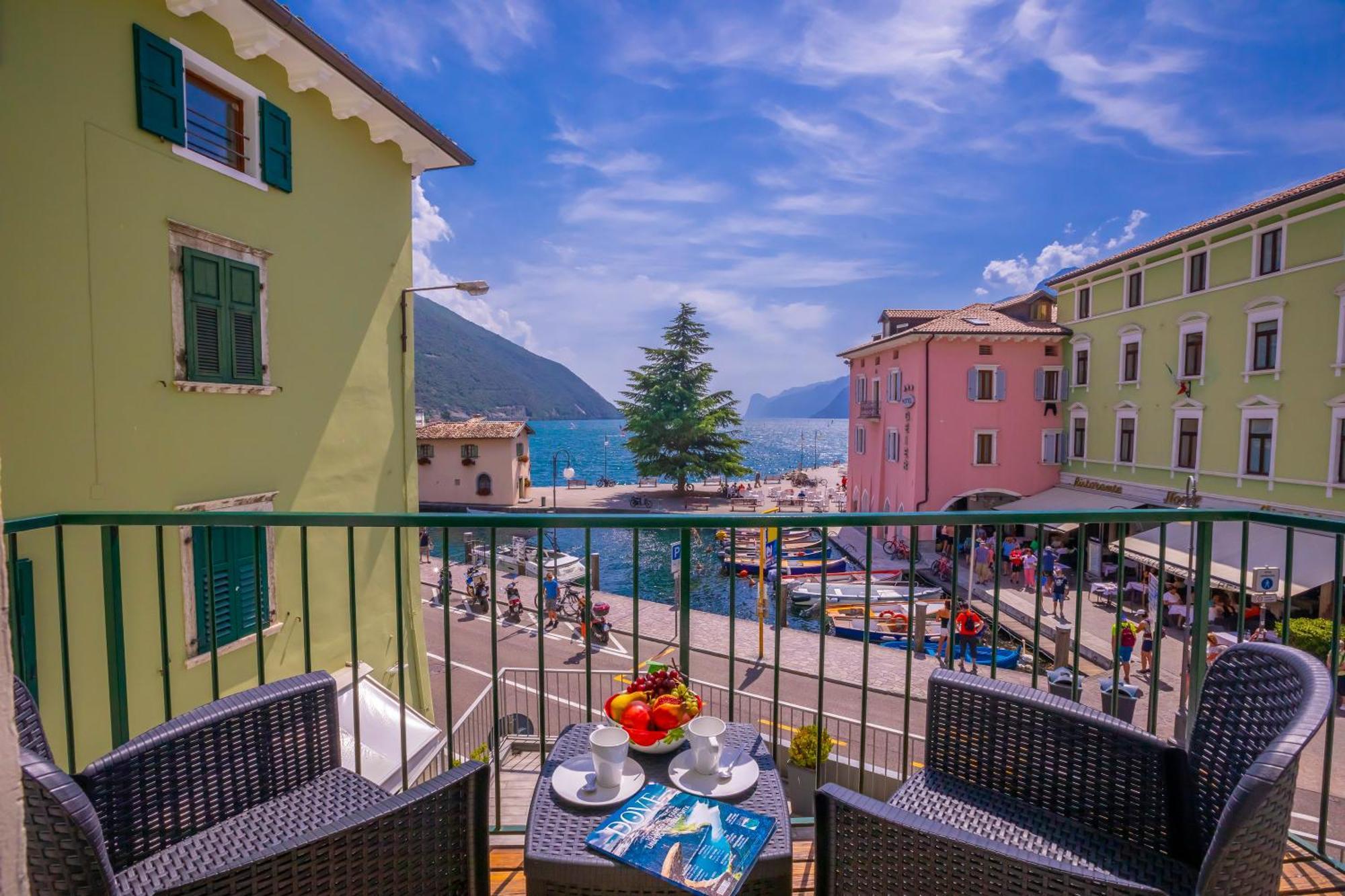 Dogana Best Lake View - Happy Rentals Torbole Sul Garda ภายนอก รูปภาพ